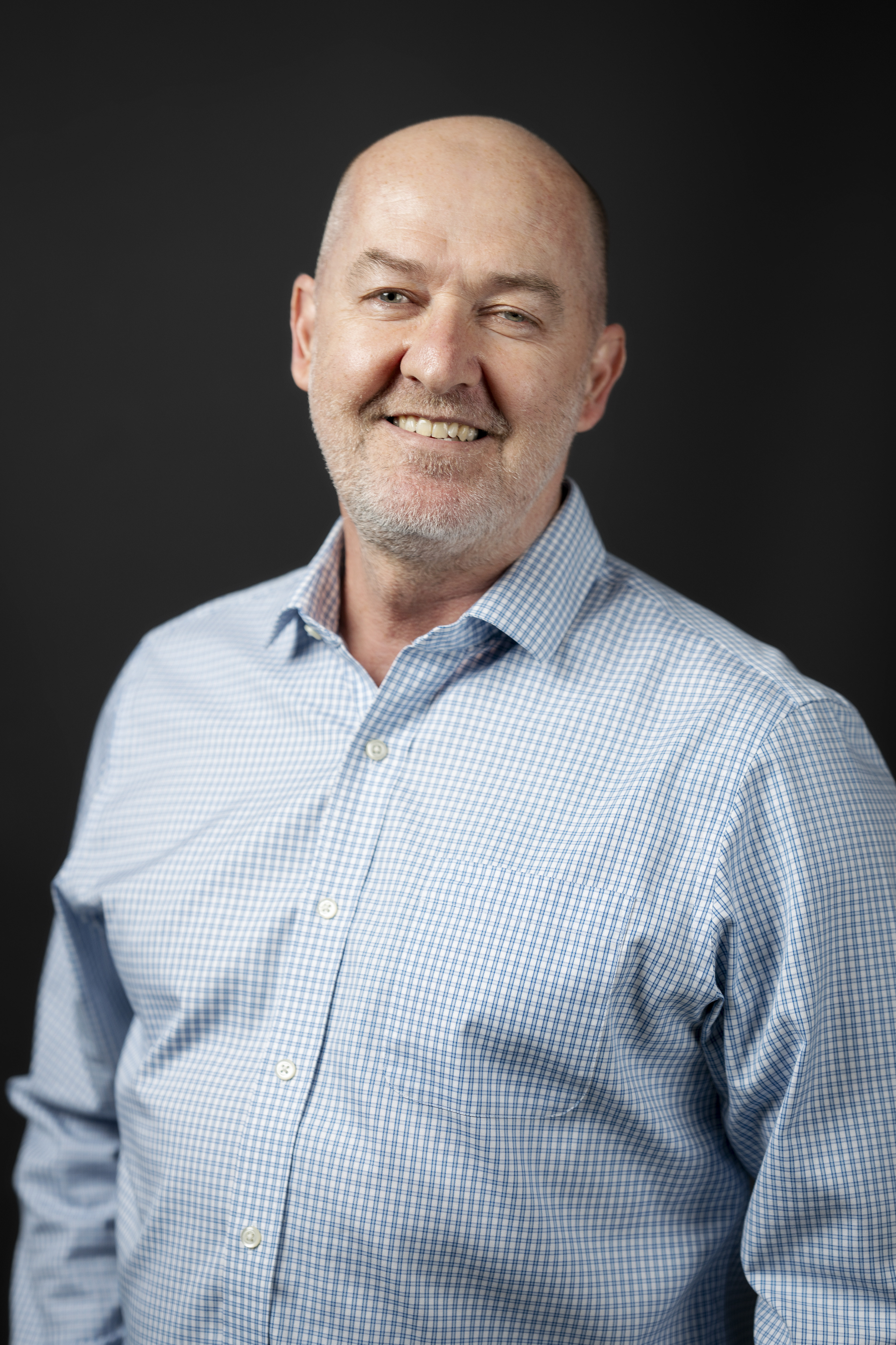 2025 Headshot 2 Stuart Pitson.jpg (4.17 MB)